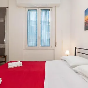  Appartamento Duomoelegant In The Center Of